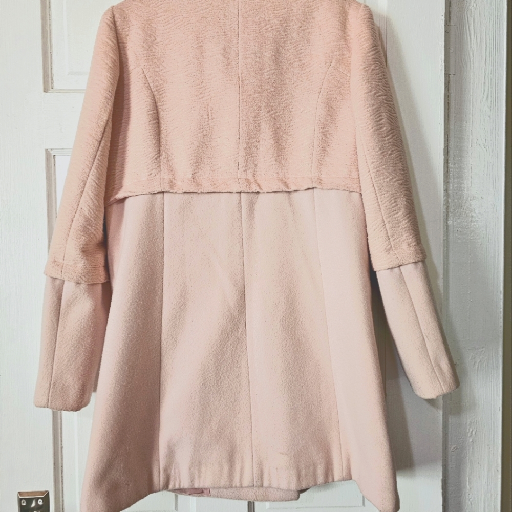 Coat - Picture 3 of 3